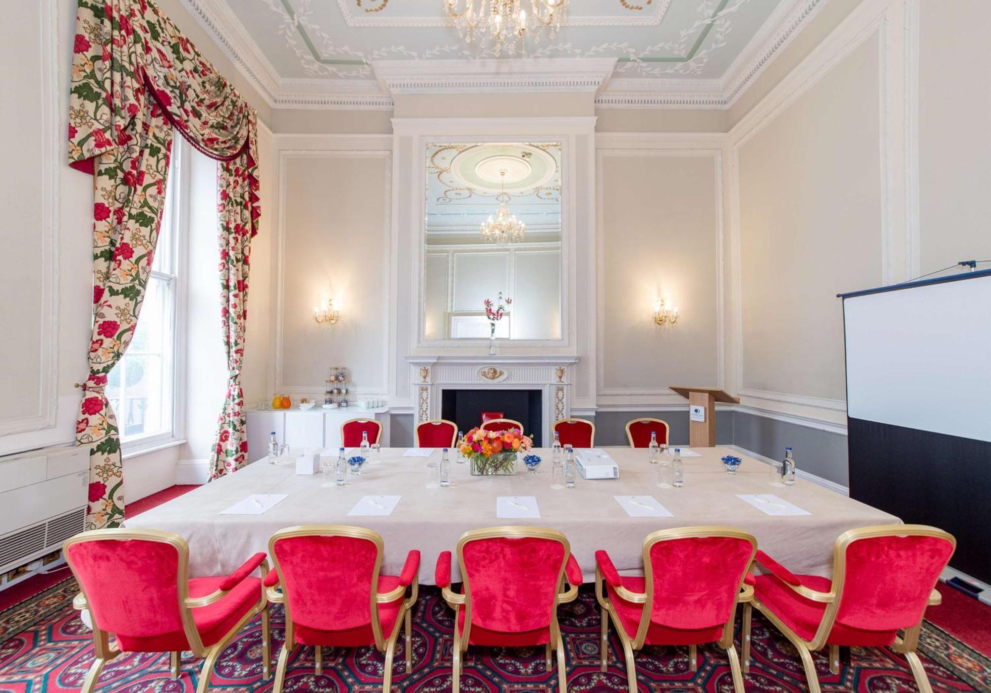 Doubletree By Hilton - Marble Arch Hotel Londres